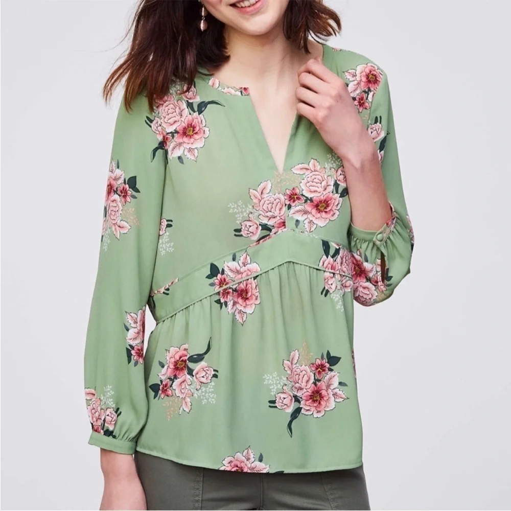 Ann Taylor LOFT Pure Mint Bouquet Peplum Blouse Size Small Cottagecore Boho